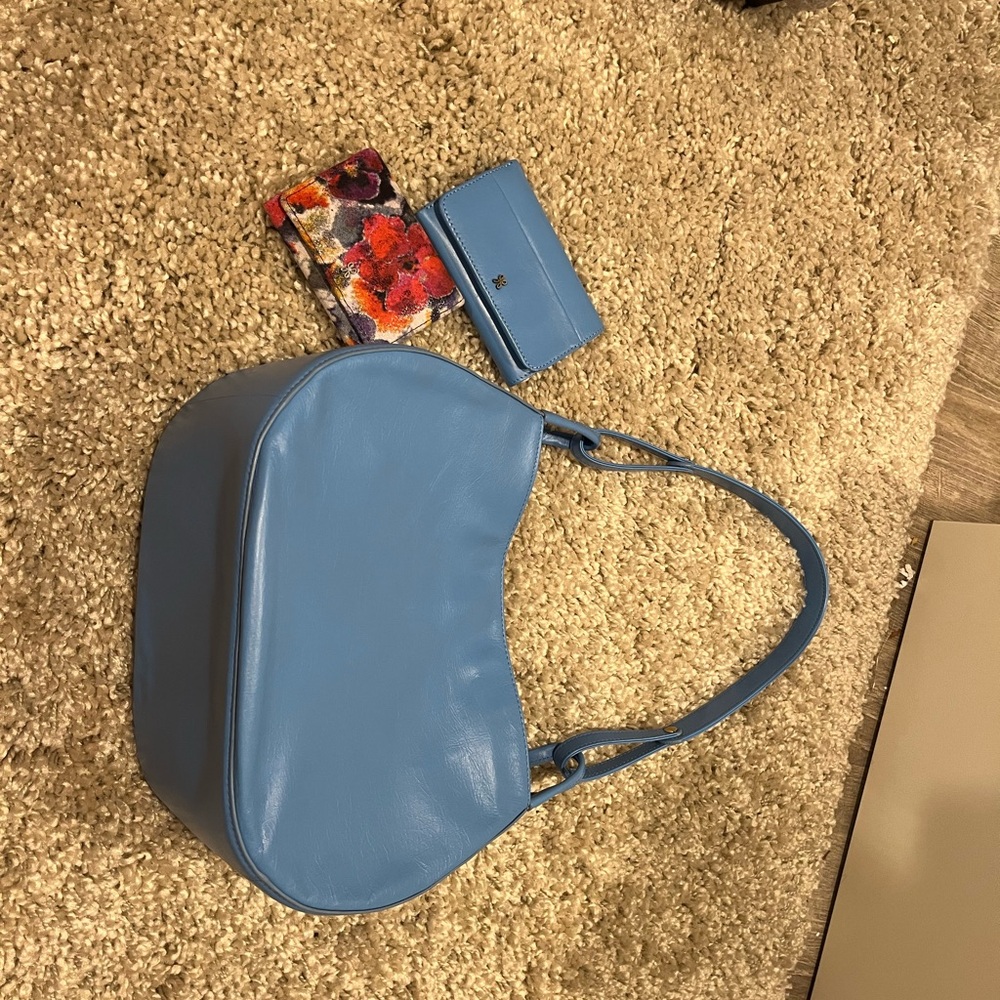 New without tags aqua blue hobo bag